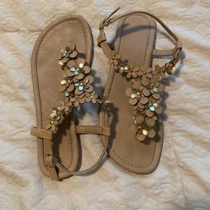 Very cute sandals